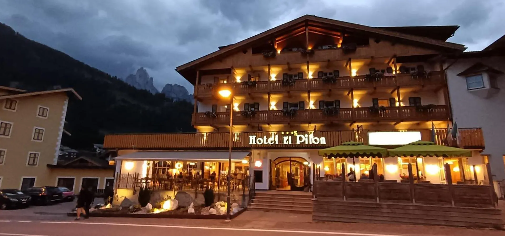 15 Hotel Centrali vicino a Pian Frataces che Vale la Pena