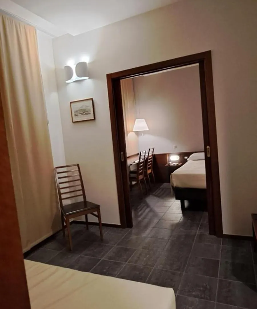 Soggiornare nelle Marche: 6 Hotel Business a Confronto